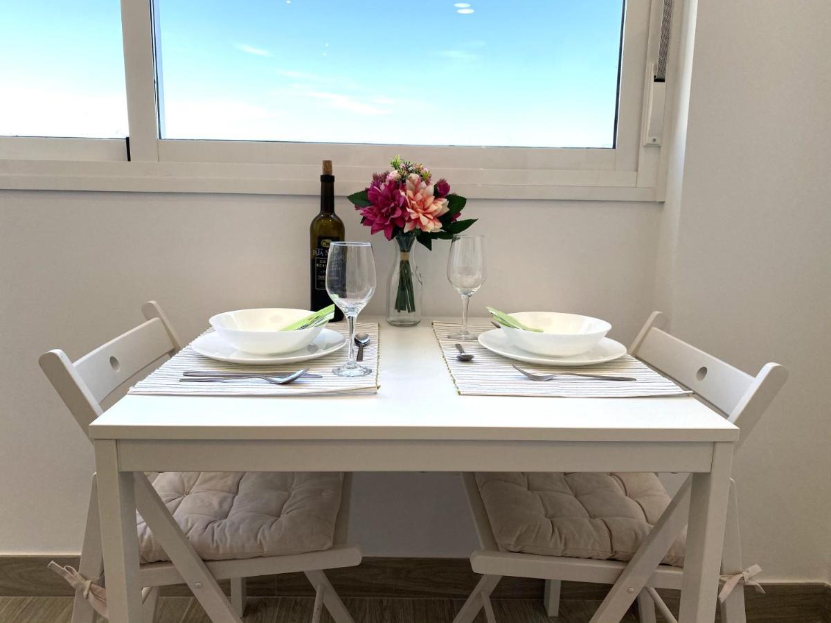 Residencial Santa Justa - Vacacional Sevilla 外观 照片